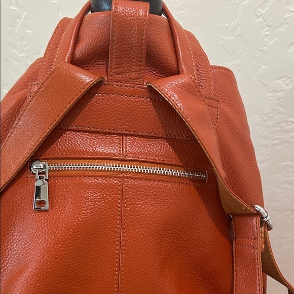 Coolcy - Elegant Brown Leather Backpack NWOT.    CG main image 4